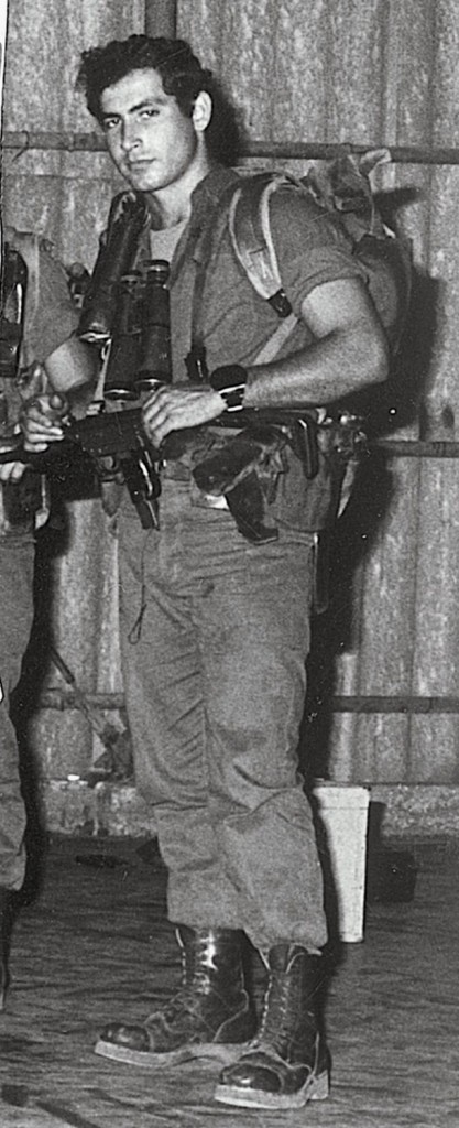 Military Young Benjamin Netanyahu During His Days In The Sayeret Military Young Benjamin Netanyahu During His Days In The Sayeret