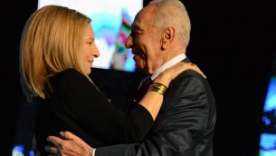 Babs and Shimon (photo credit: Kobi Gideon/Flash 90)
