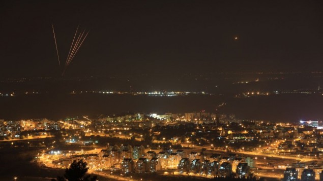 Roquettes tirÃ©es depuis Gaza sur IsraÃ«l mardi soir (CrÃ©dit : Nati Shohat/ Flash90)