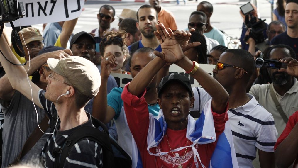 Ethiopian Israelis protest in Tel Aviv on Monday, May 18 2015. (Photo credit: Judah Ari Gross) Ethiopian Israelis protest in Tel Aviv on Monday, May 18 2015. (Photo credit: Judah Ari Gross)