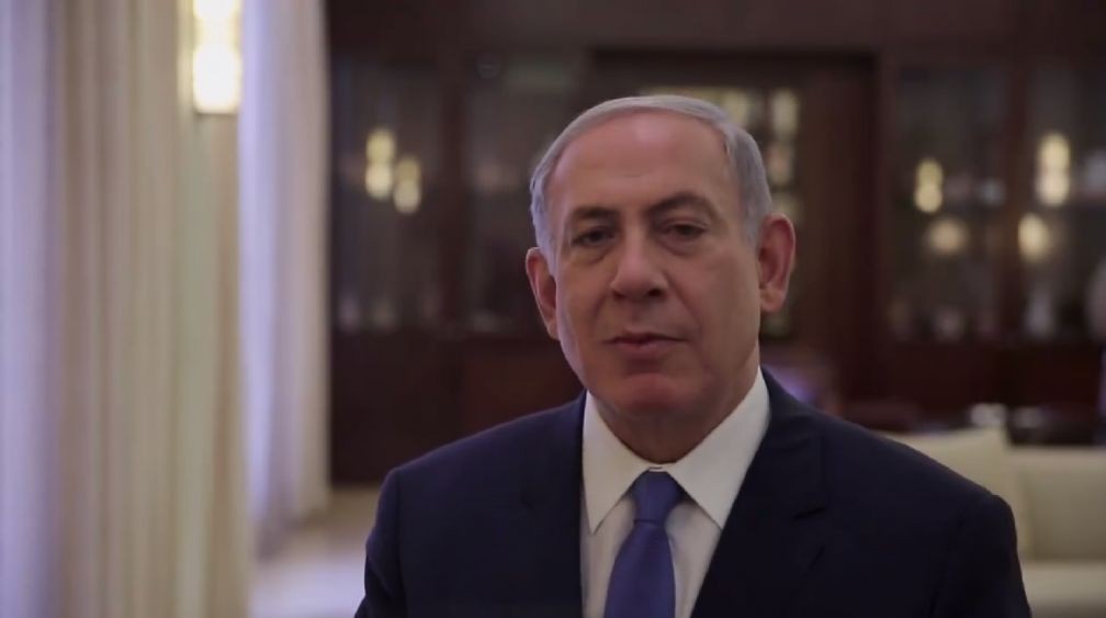 Prime Minister Benjamin Netanyahu is seen in a video he posts on Facebook ahead of Rosh Hashana, on Tuesday, September 8, 2015. The two-and-a-half minute clip comes in lieu of what usually is an extensive interview given by the PM to veteran reporters from several newspapers, ahead of the Jewish New Year. Netanyahu has decided to avoid giving such interviews this year. (Screen capture) Prime Minister Benjamin Netanyahu is seen in a video he posts on Facebook ahead of Rosh Hashana, on Tuesday, September 8, 2015. The two-and-a-half minute clip comes in lieu of what usually is an extensive interview given by the PM to veteran reporters from several newspapers, ahead of the Jewish New Year. Netanyahu has decided to avoid giving such interviews this year. (Screen capture)