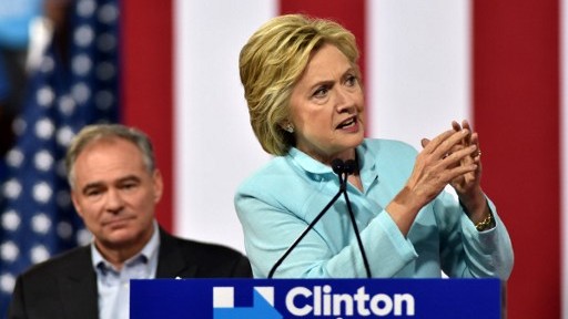 US Democratic presidential candidate Hillary Clinton introduces her running mate US Senator Tim Kaine at a campaign rally at Florida International University in Miami, July 23, 2016. (AFP Photo/Gaston De Cardenas)